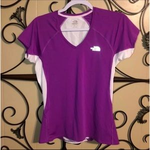The North Face Flight Series Vapor Wick Sz Small; Vented sides; Perf. material